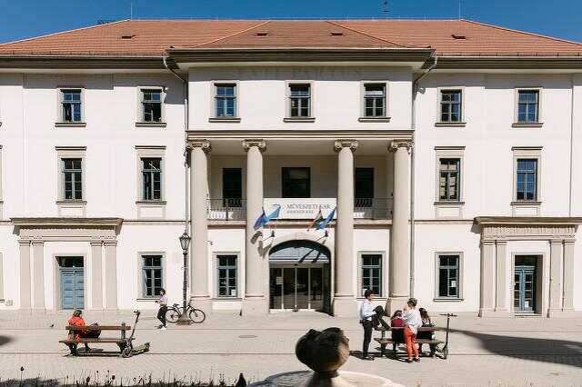 Egriszin.hu
